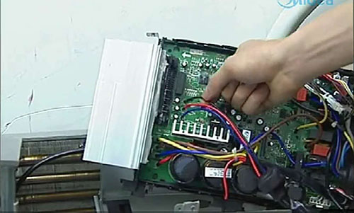 沈阳市美的空调电话是多少